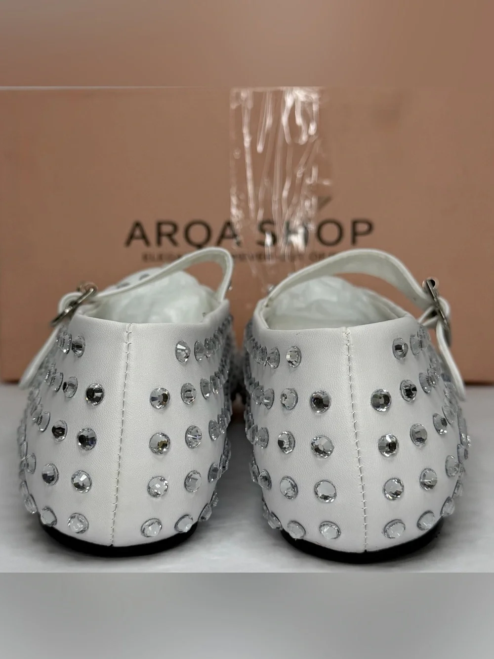 ARQA White Studded Rhinestone Mary Jane Flats Dress Shoes 8.5 NIB